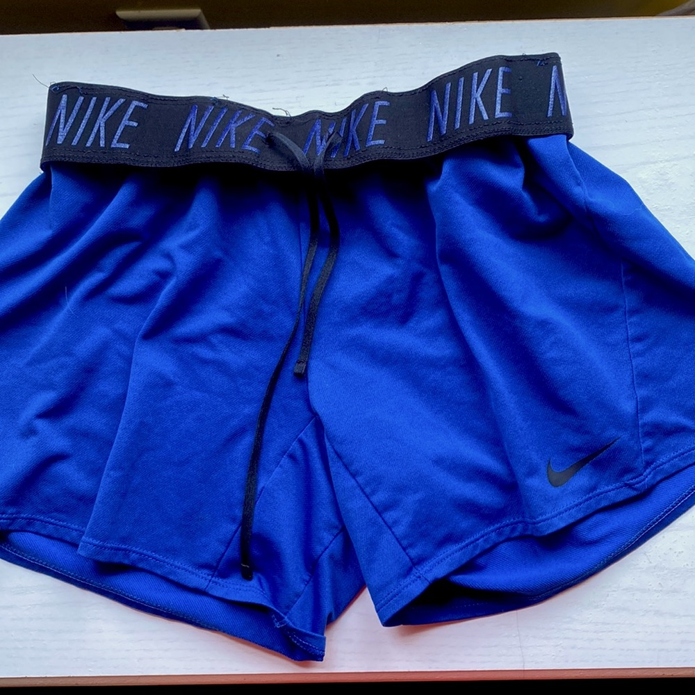 Size small Nike shorts